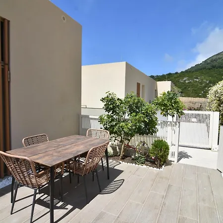 아파트 Hostora Coast