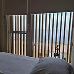 Hostora Coast 아파트