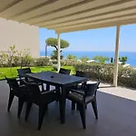 Hostora Coast 아파트 *