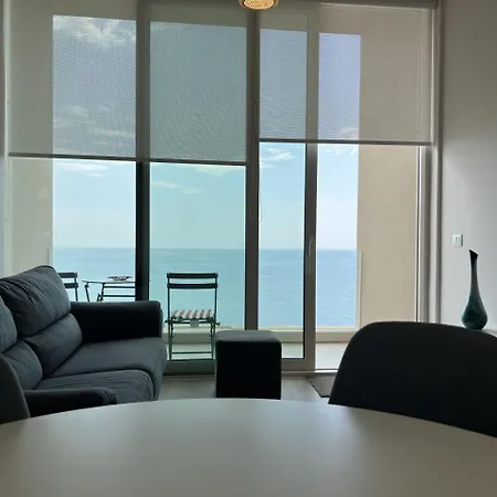 Hostora Coast Apartment *