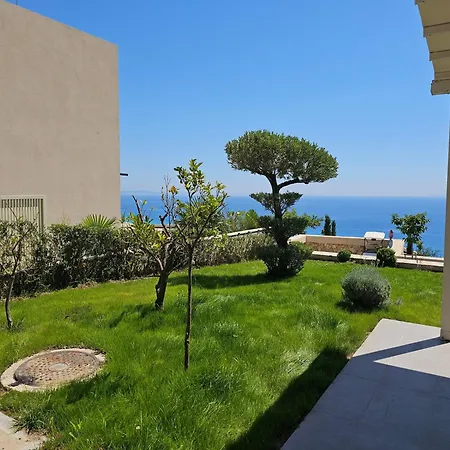 Appartamento Hostora Coast Palasë