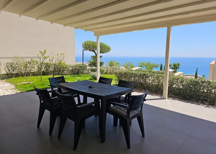 Hostora Coast Apartment *